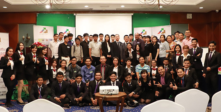 CDX (formerly known as Golden FX Link) Organized A Seminar On The Topic Of “Smart Investing”