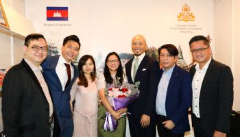 CDX 管理层与柬埔寨驻香港总领事会面并进行对话